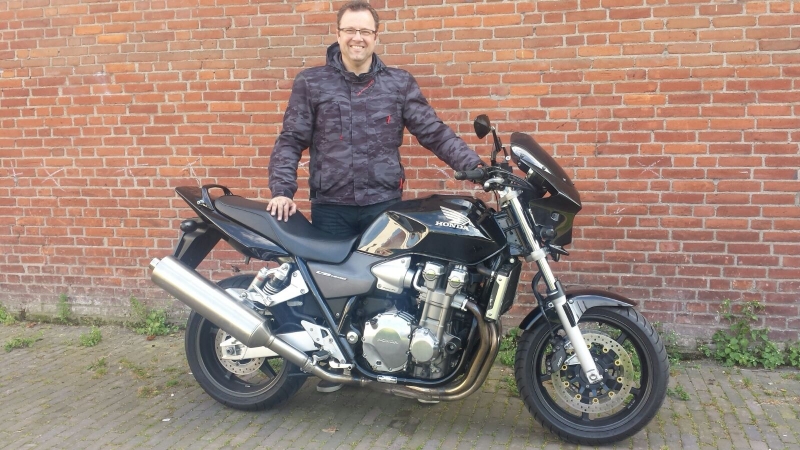 Frank van den Hoven